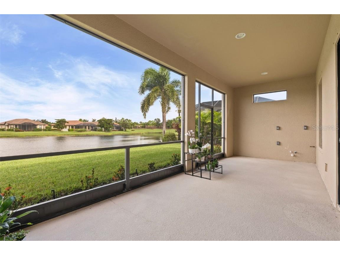 8725 Amaretto Avenue Sarasota FL 34238 A4667771 image52