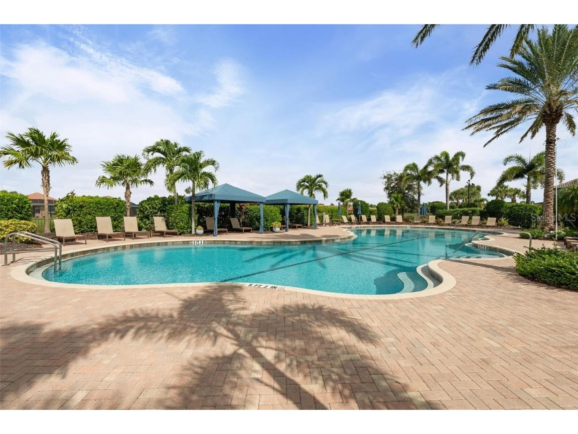 8725 Amaretto Avenue Sarasota FL 34238 A4667771 image56