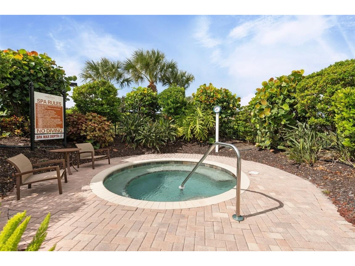 8725 Amaretto Avenue Sarasota FL 34238 A4667771 image57