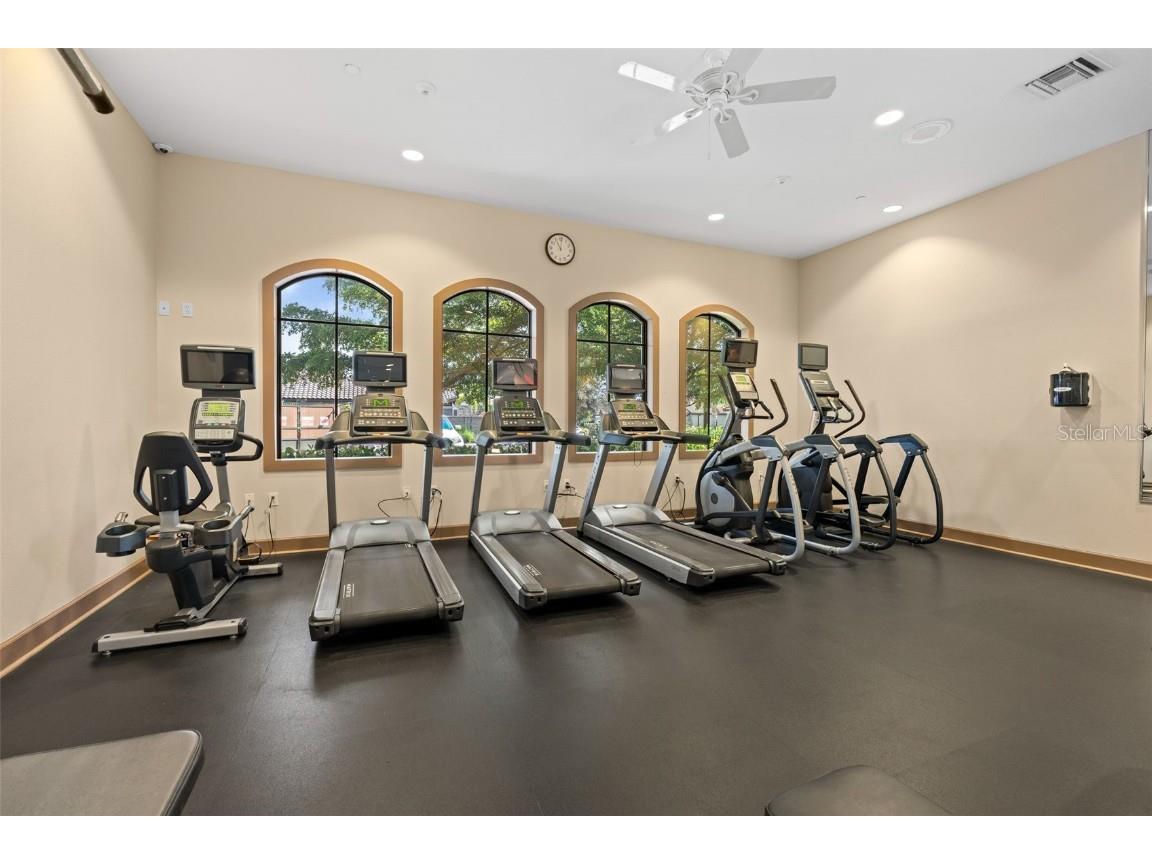 8725 Amaretto Avenue Sarasota FL 34238 A4667771 image63