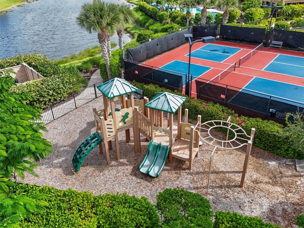 8725 Amaretto Avenue Sarasota FL 34238 A4667771 image65