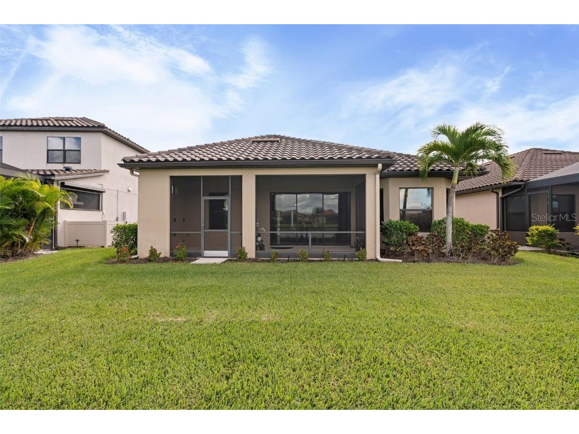 8725 Amaretto Avenue Sarasota FL 34238 A4667771 image7