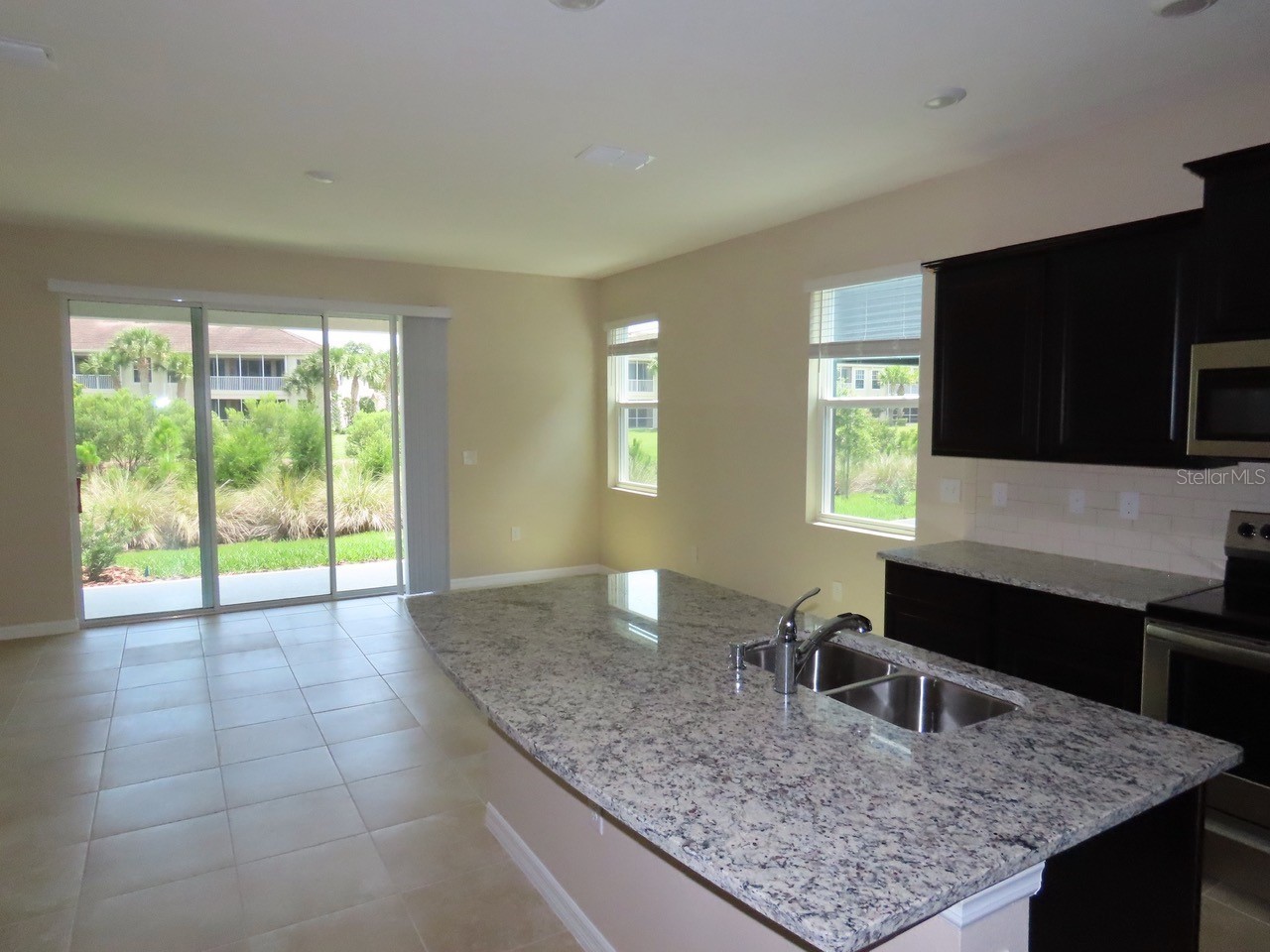 8725 Daydream Street Sarasota FL 34238 A4698378 image10