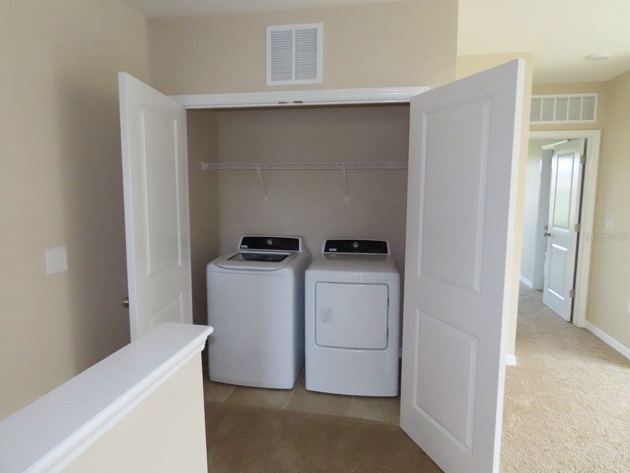 8725 Daydream Street Sarasota FL 34238 A4698378 image13