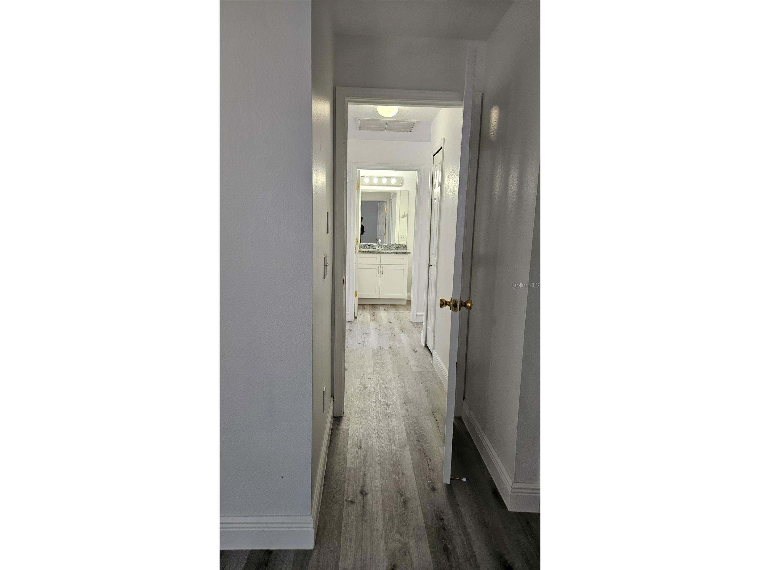8725 N 13th Street Tampa FL 33604 TB8501982 image26