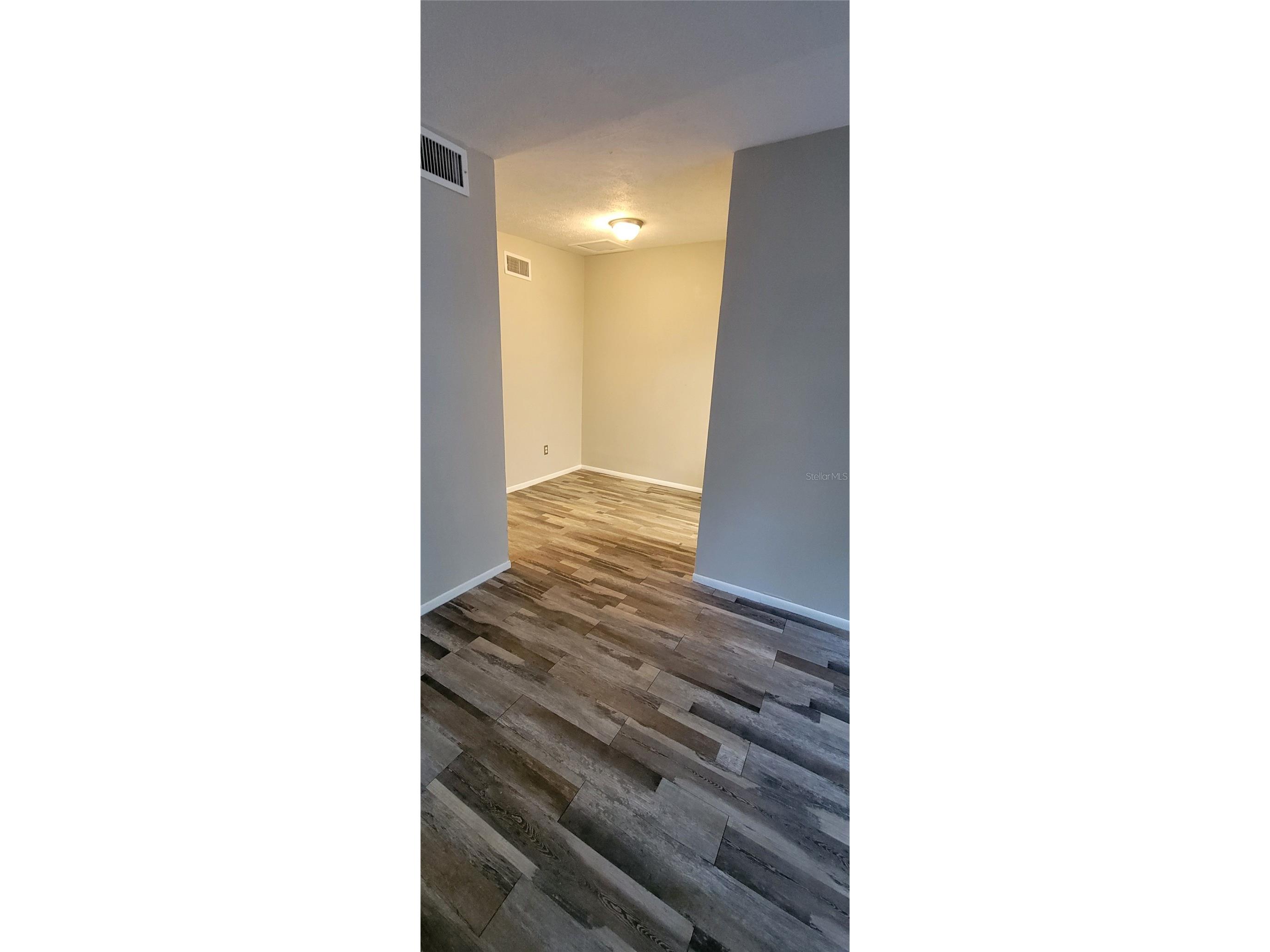 8725 N 48th Street #A Tampa FL 33617 O6396866 image3