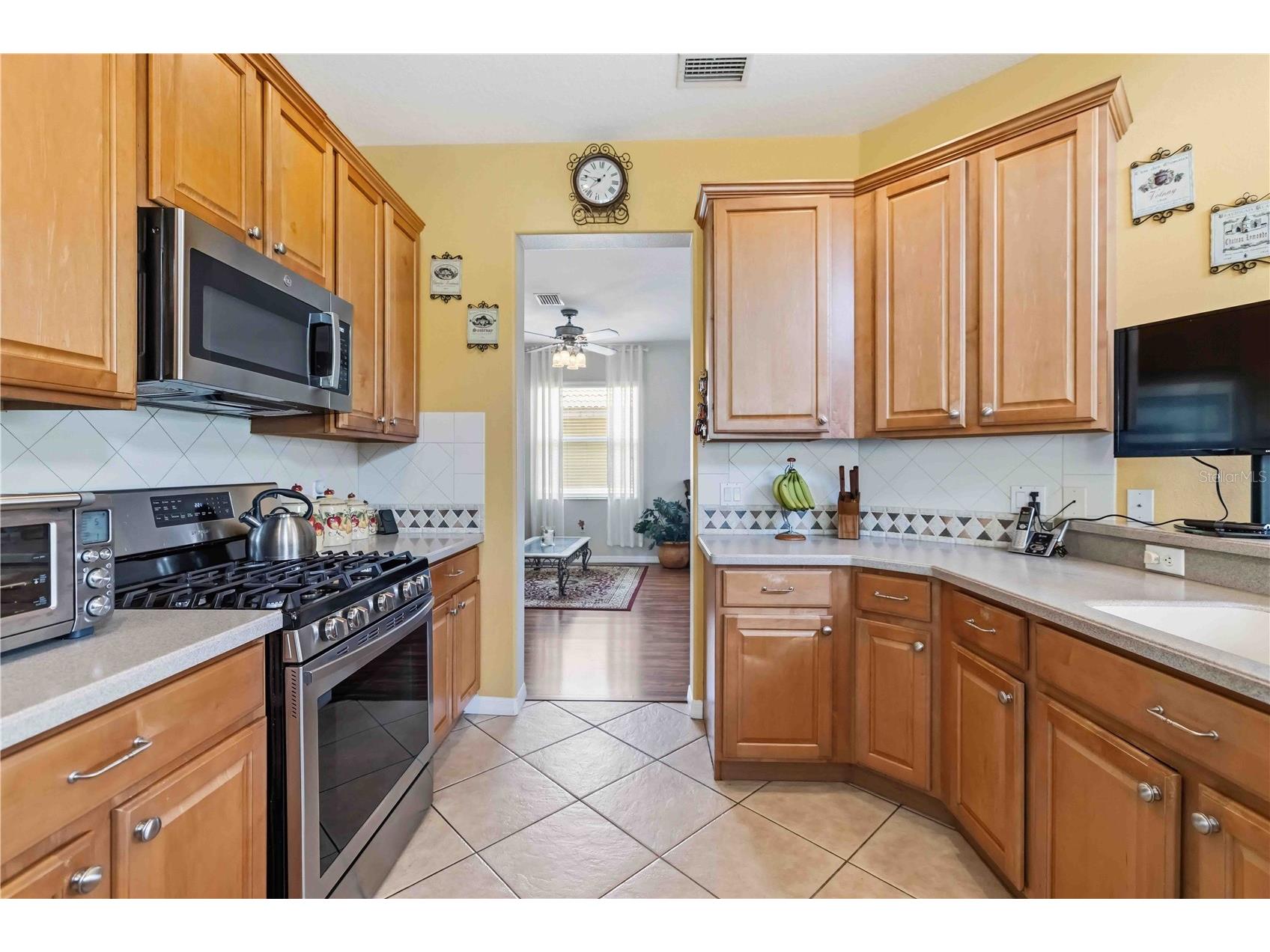 8725 Stone Harbour Loop Bradenton FL 34212 A4684657 image25