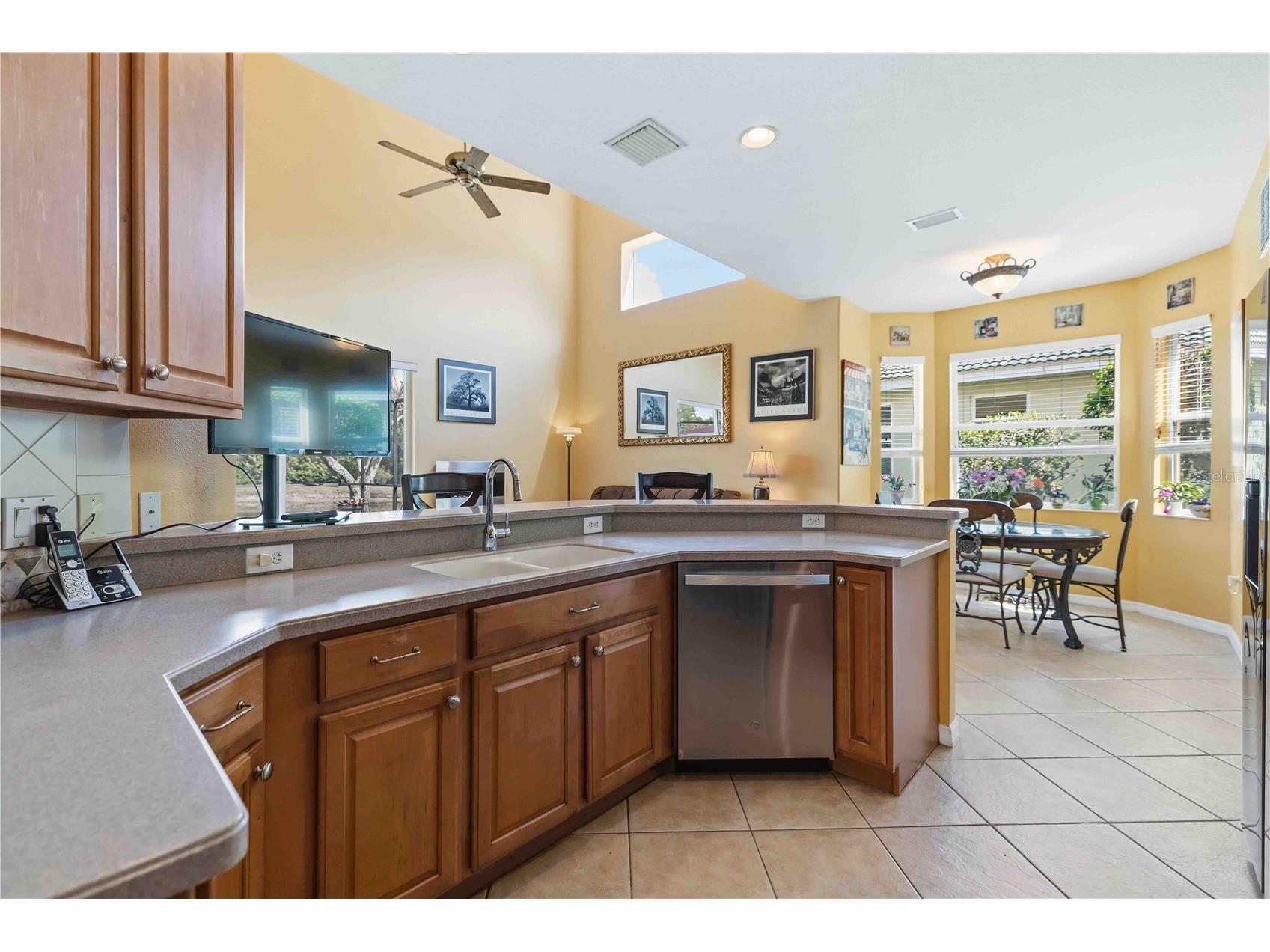 8725 Stone Harbour Loop Bradenton FL 34212 A4684657 image26