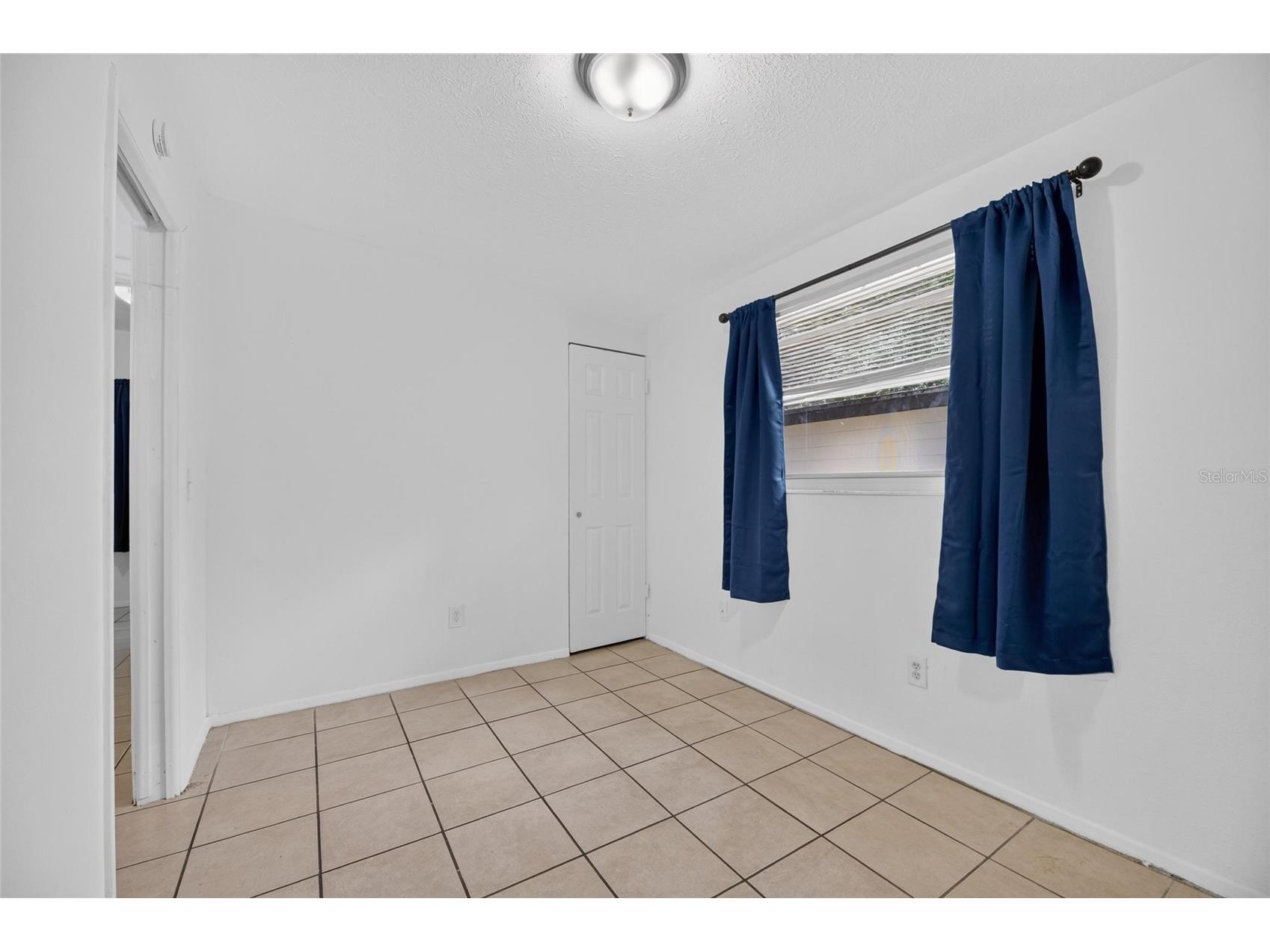 8726 & 8728 N 48th Street Tampa FL 33617 TB8523851 image20