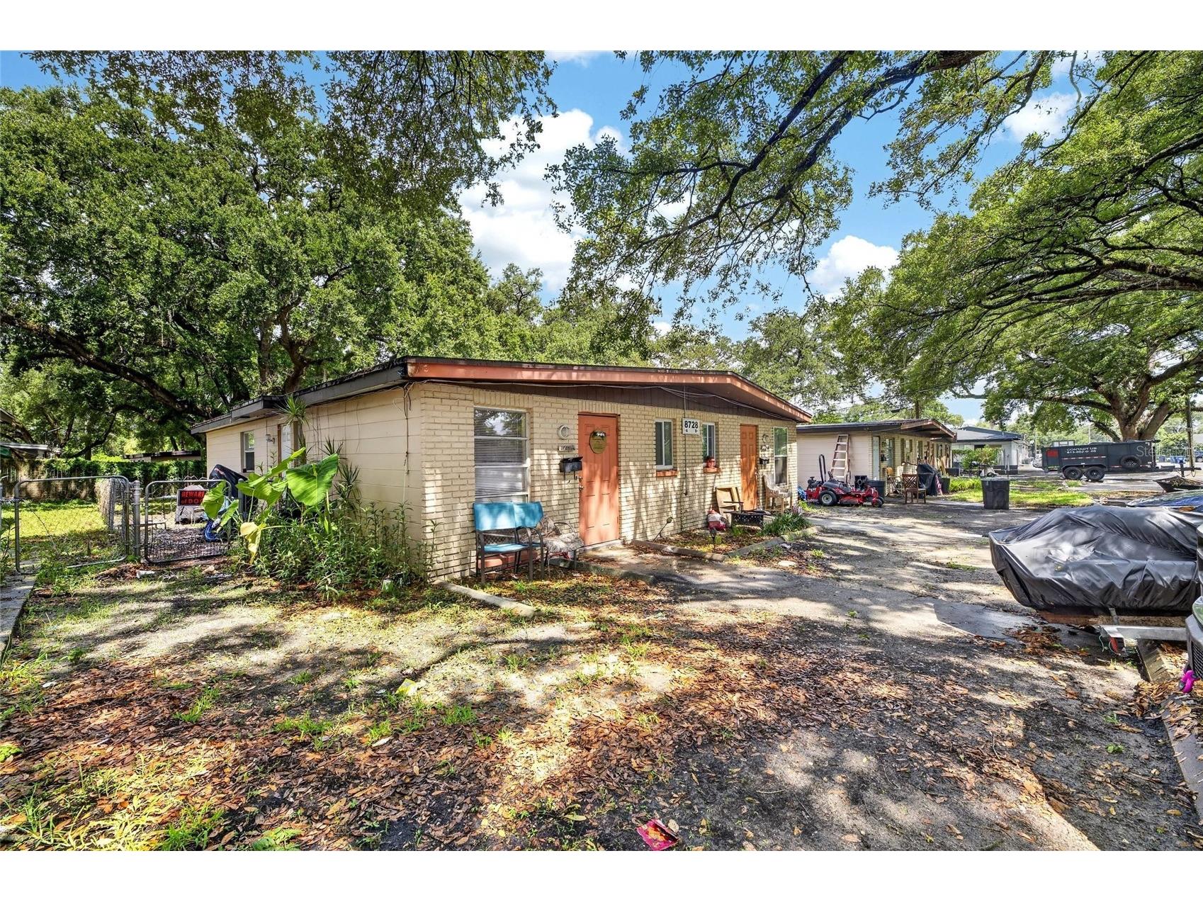 8726 & 8728 N 48th Street Tampa FL 33617 TB8523851 image5