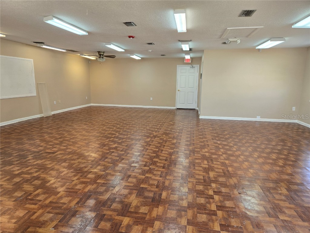 8726 Old County Road 54 New Port Richey FL 34653 TB8378965 image19