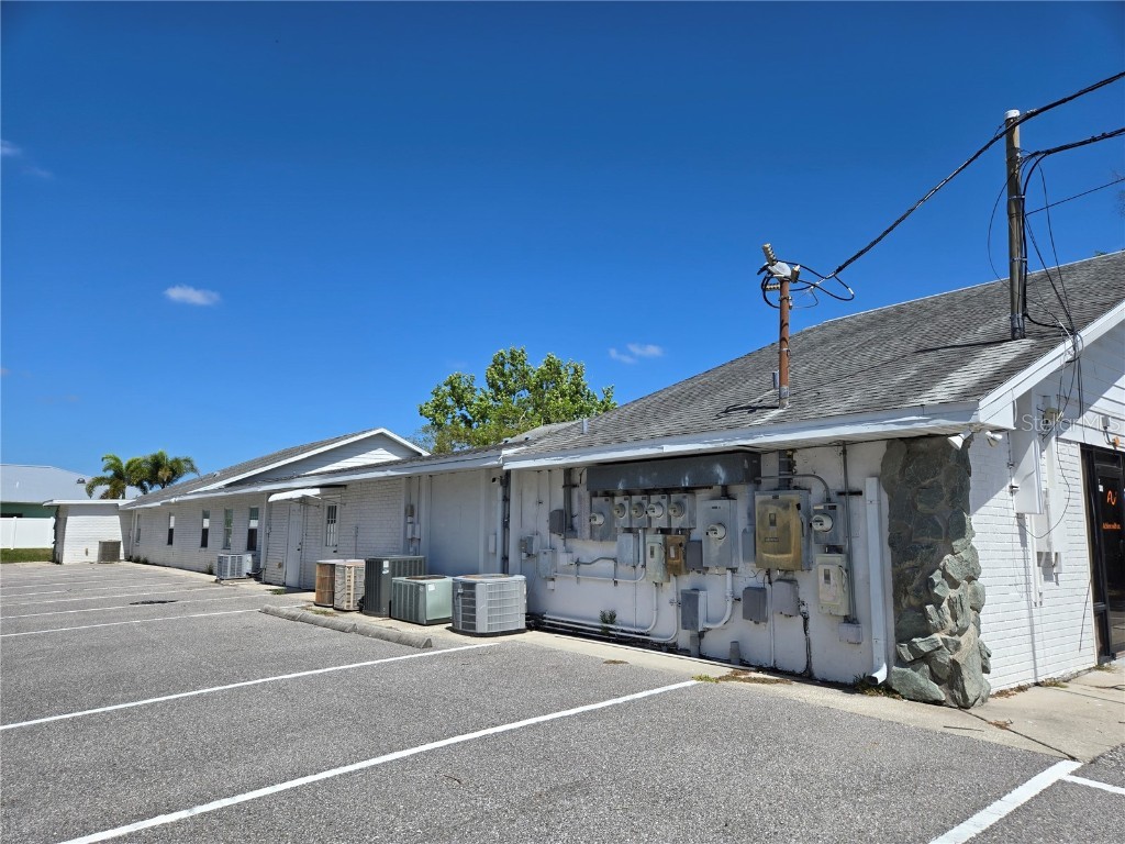 8726 Old County Road 54 New Port Richey FL 34653 TB8378965 image8