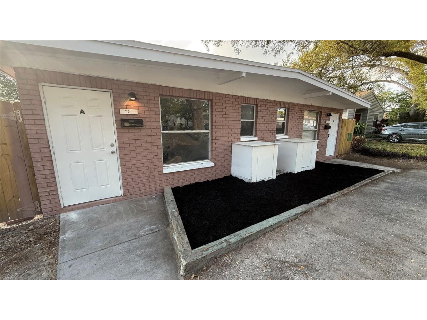 8728 N Mandarine Place Tampa FL 33617 TB8360743 image1