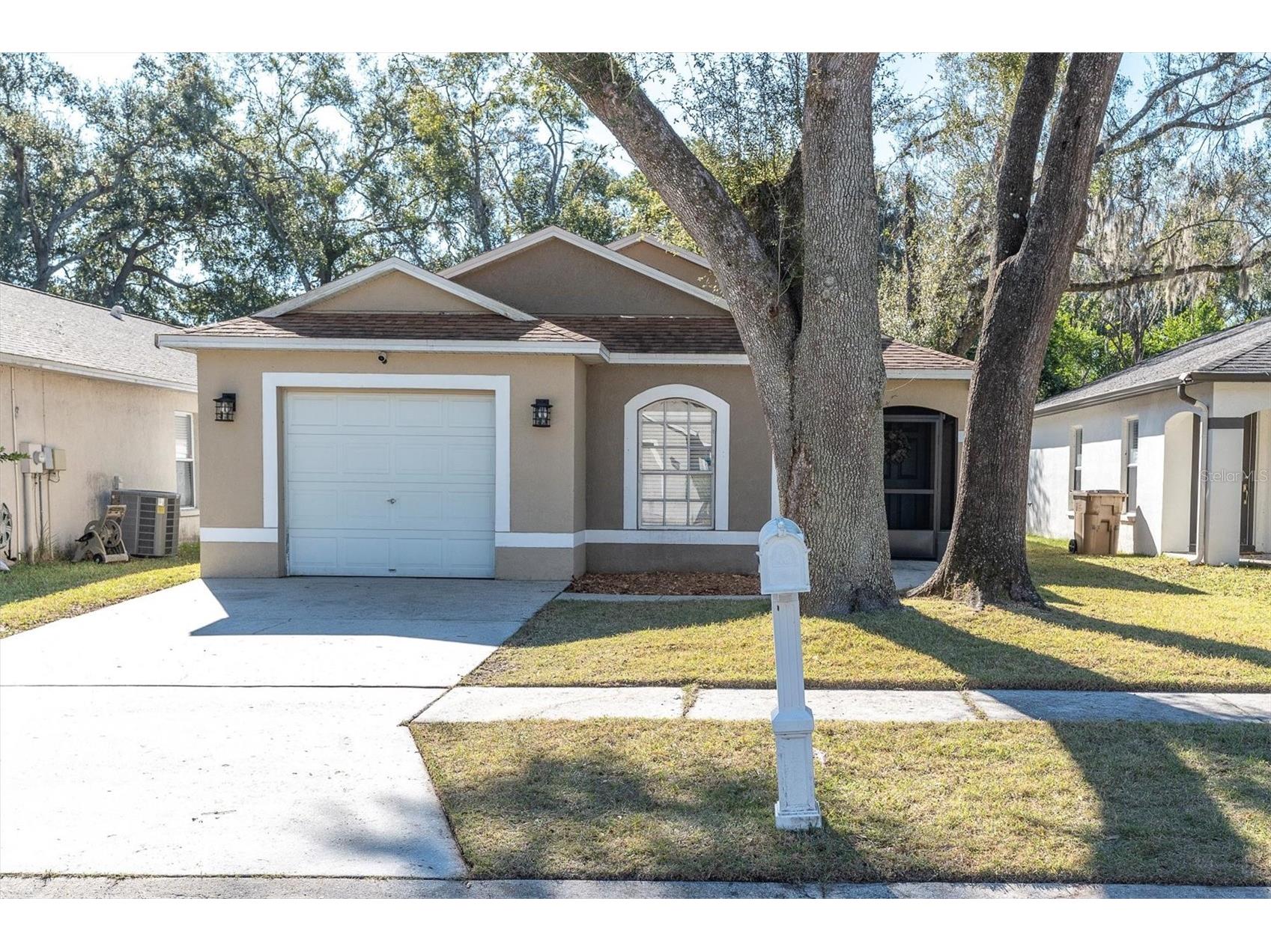 8729 Morrison Oaks Court Temple Terrace FL 33637 TB8459728 image1