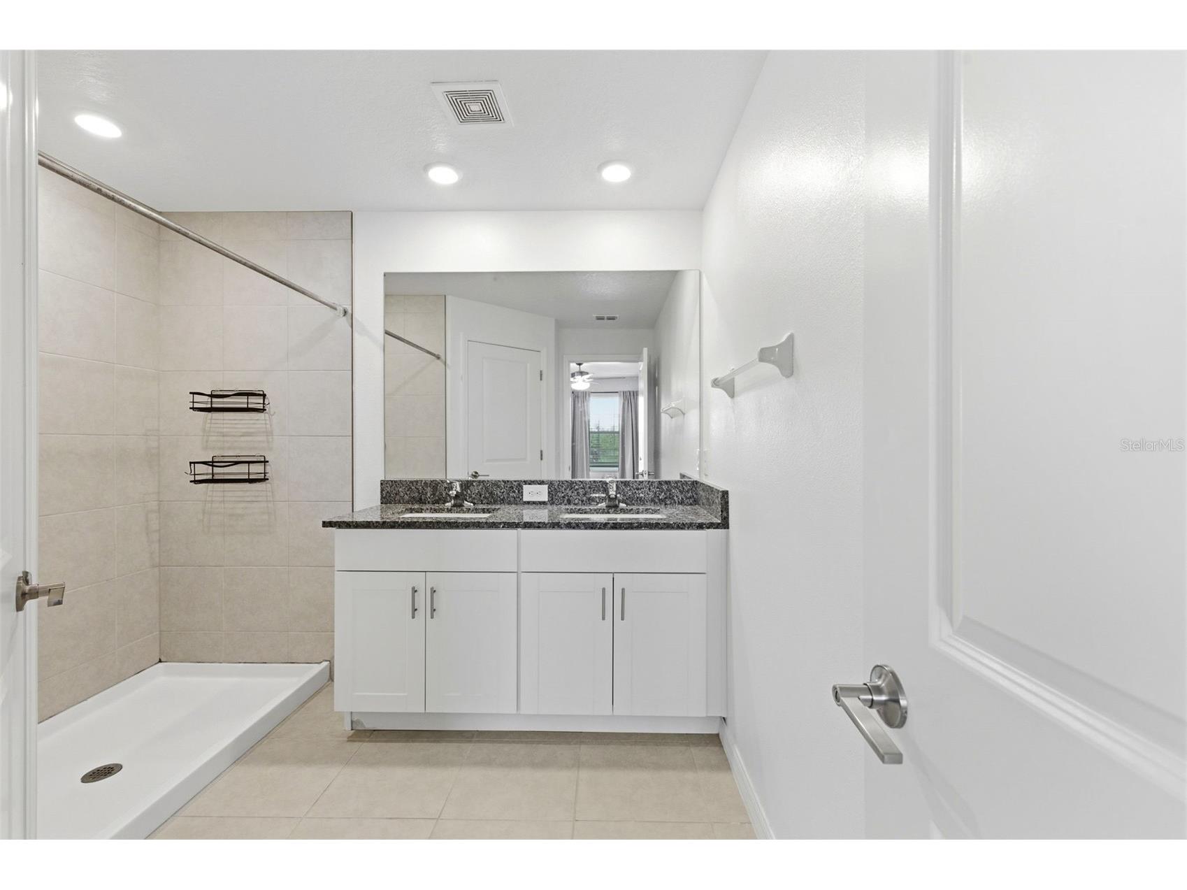 873 Tennyson Mill Circle Tampa FL 33619 TB8500328 image38