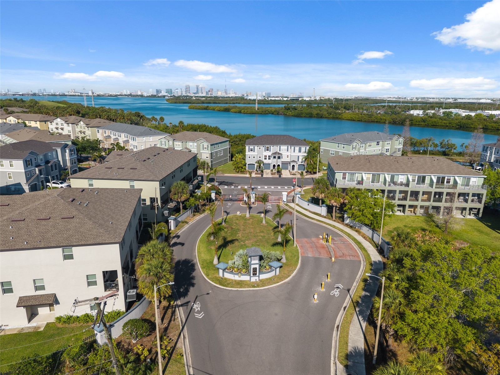 873 Tennyson Mill Circle Tampa FL 33619 TB8500328 image58