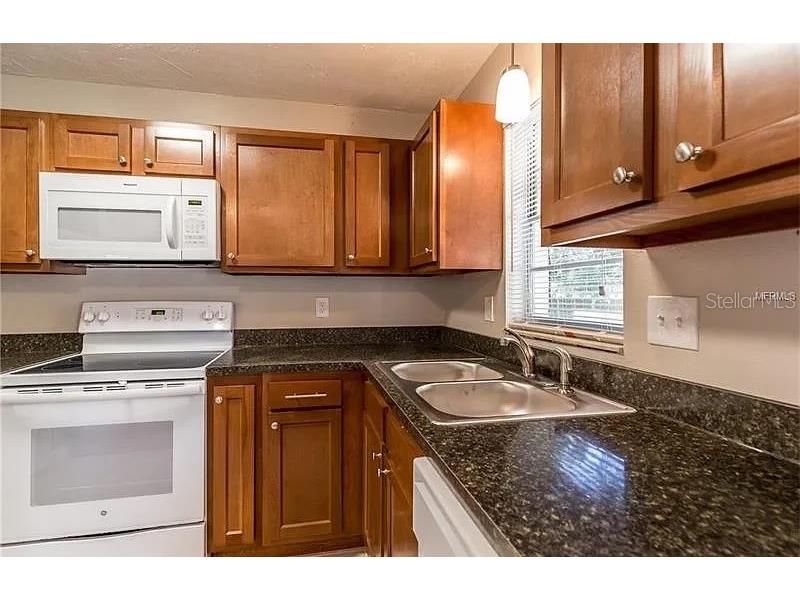 8730 Filson Place Sarasota FL 34231 A4653779 image11