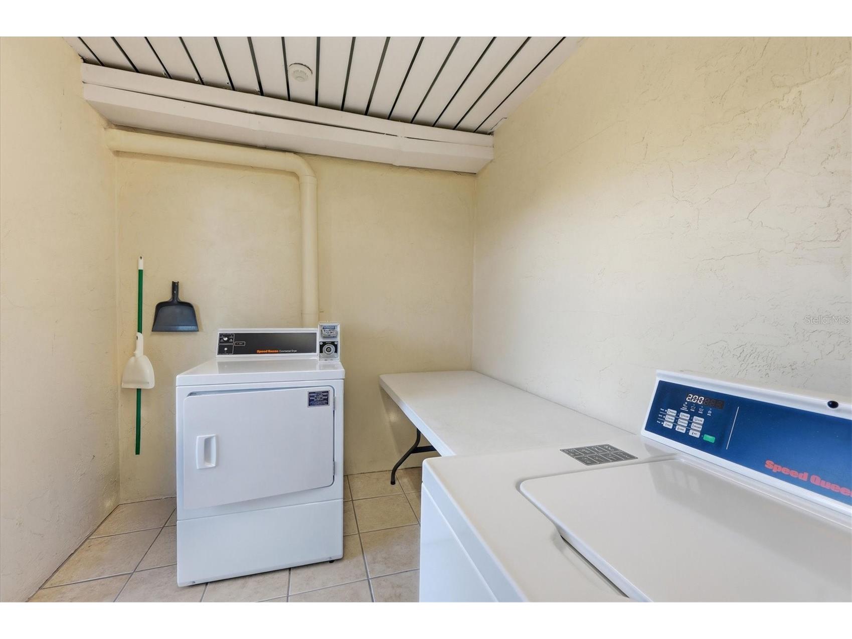 8730 Midnight Pass Road #202A Sarasota FL 34242 A4678906 image18