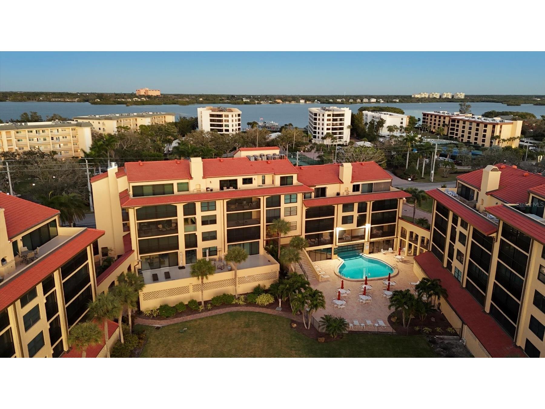 8730 Midnight Pass Road #202A Sarasota FL 34242 A4678906 image27