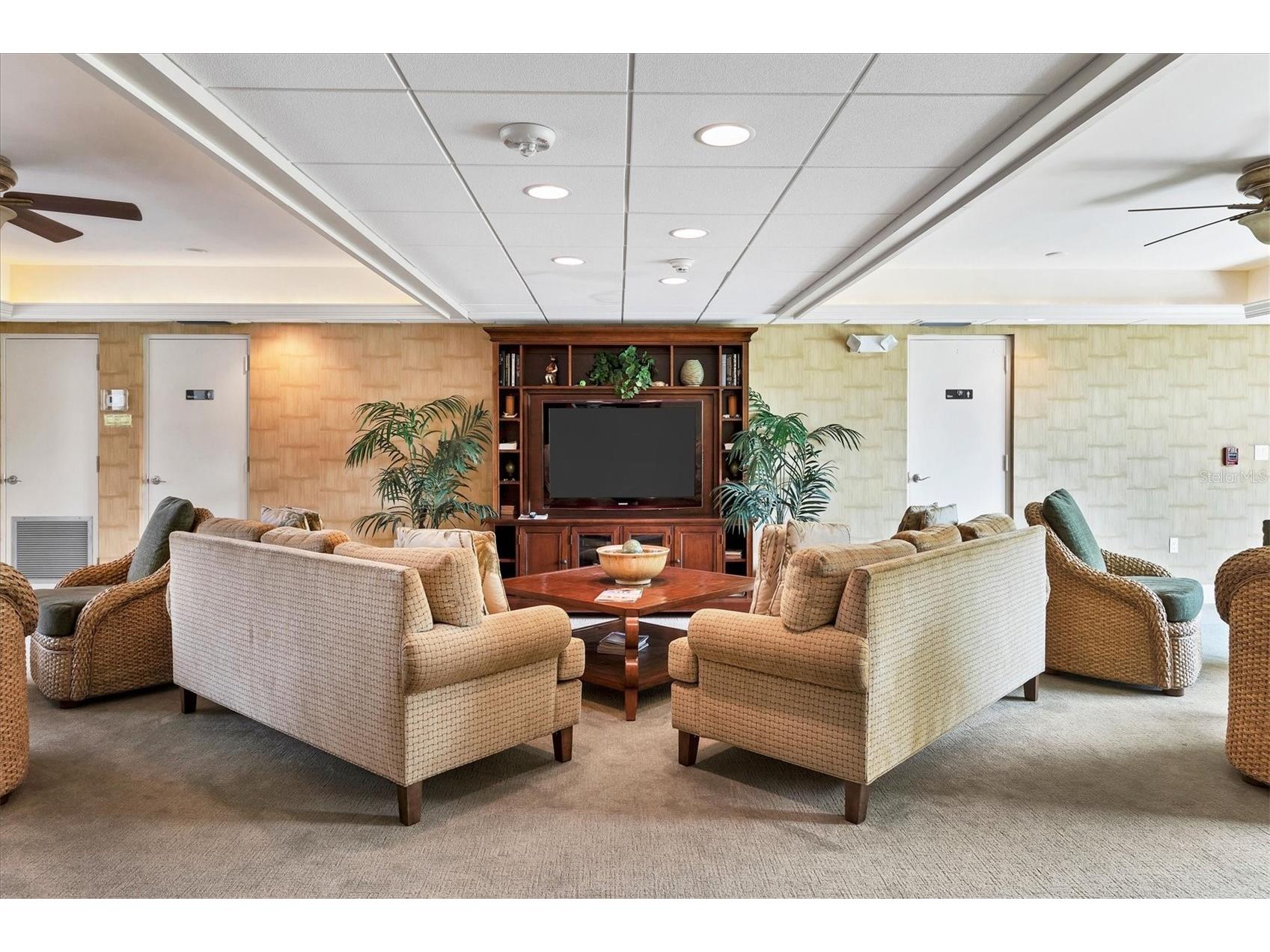 8730 Midnight Pass Road #202A Sarasota FL 34242 A4678906 image38