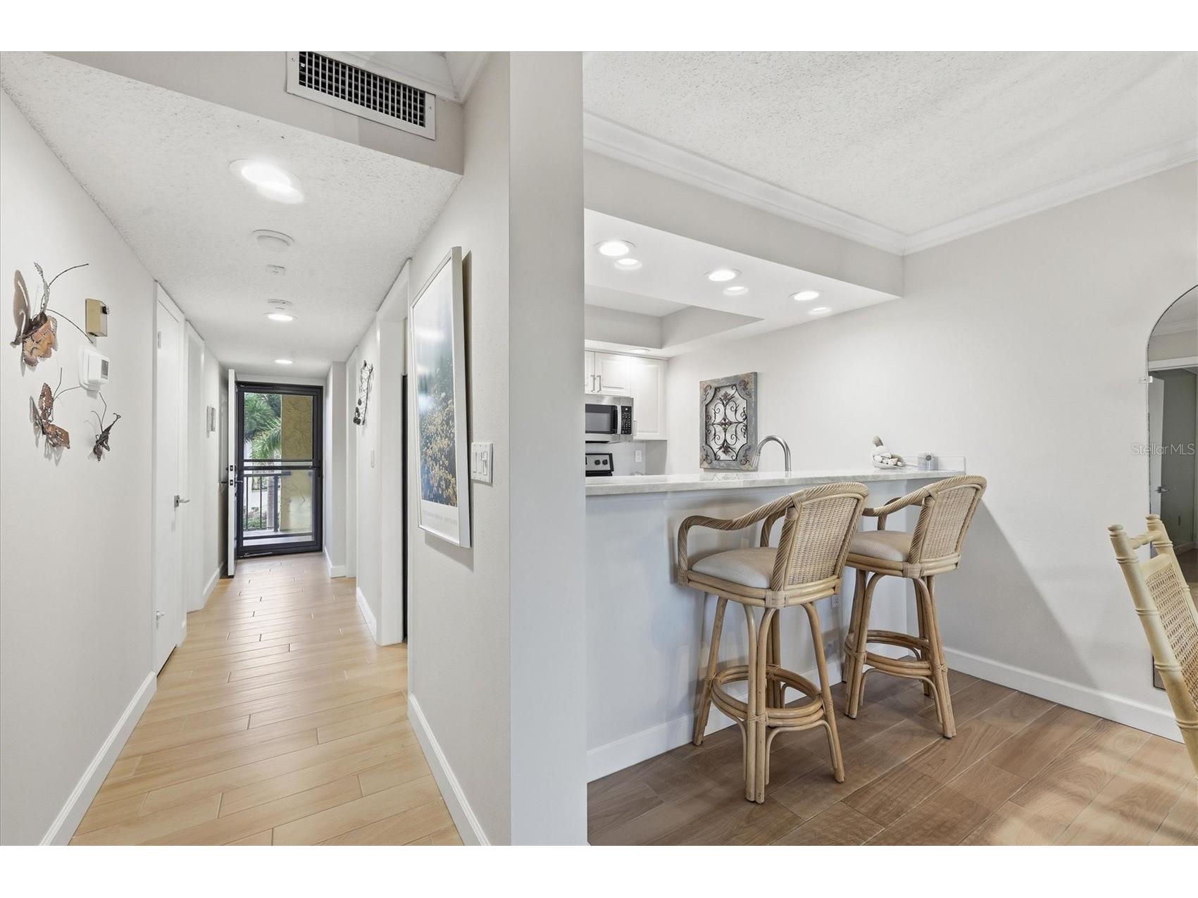 8730 Midnight Pass Road #202A Sarasota FL 34242 A4678906 image5