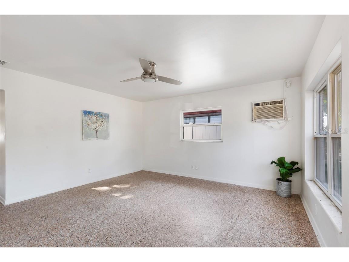 8731 N 27th Street Tampa FL 33604 TB8453994 image9