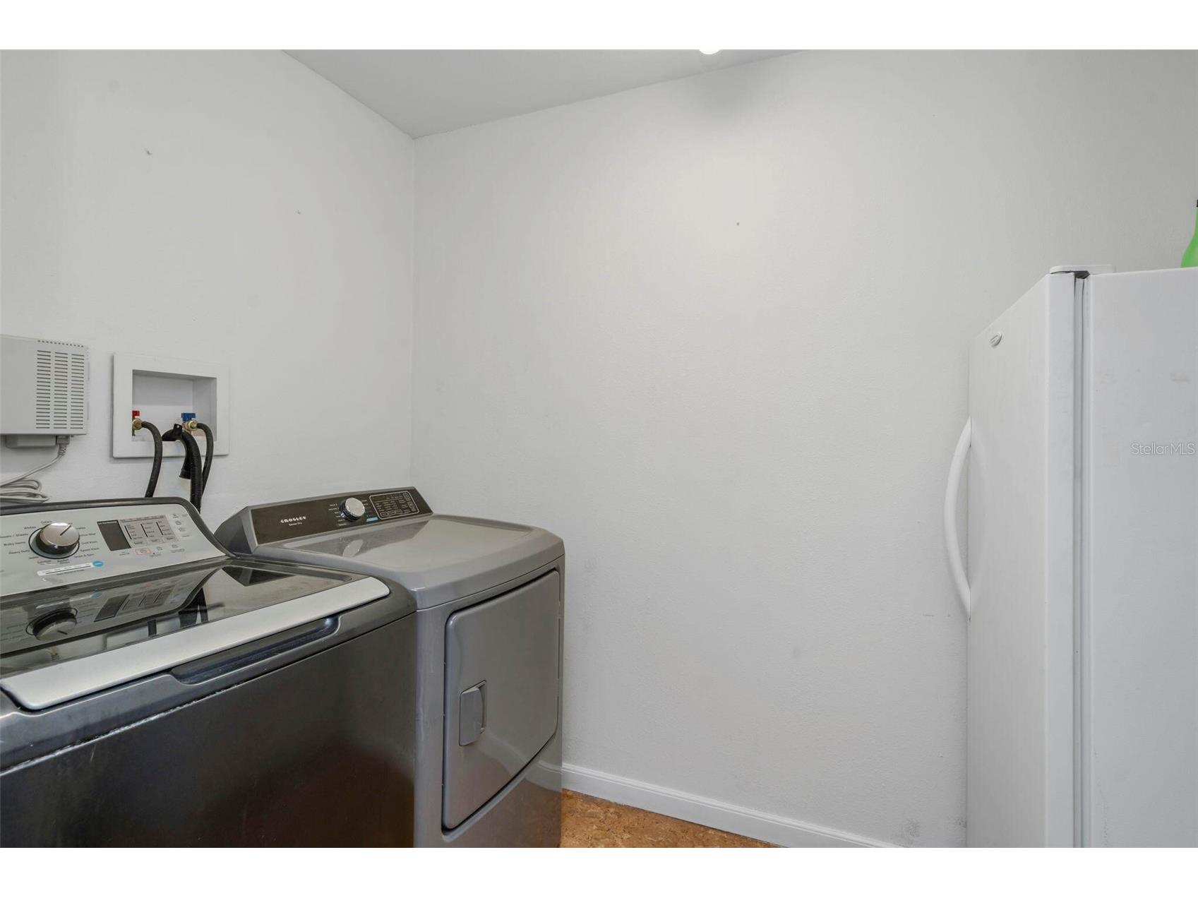 8732 Overlook Drive Tampa FL 33617 O6413812 image34