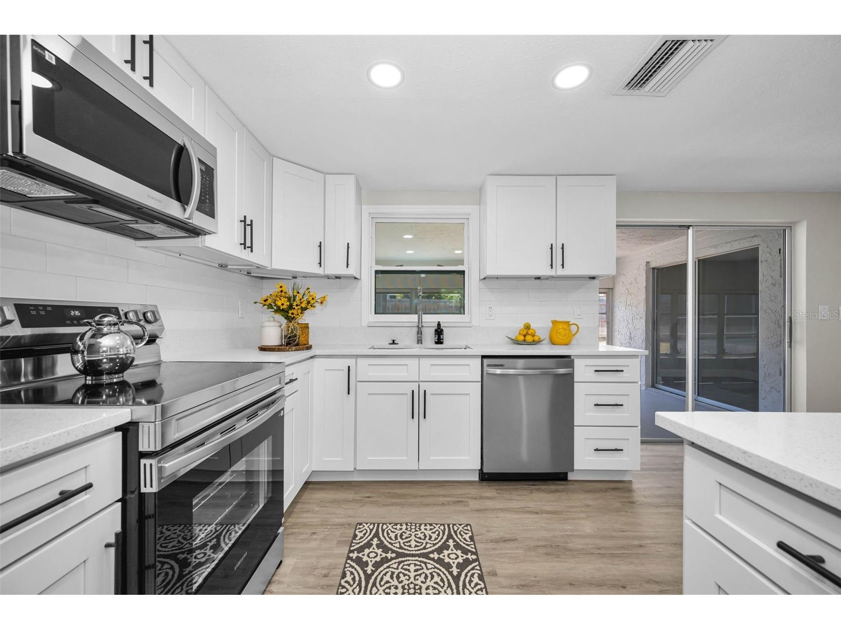 8733 Cochise Lane Port Richey FL 34668 TB8498653 image9