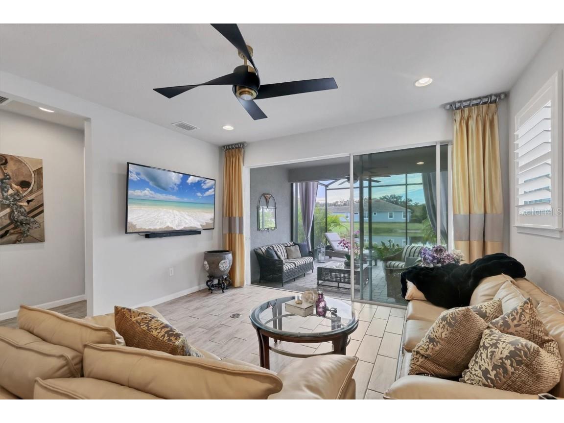 8733 Rain Song Road Sarasota FL 34238 A4675331 image4