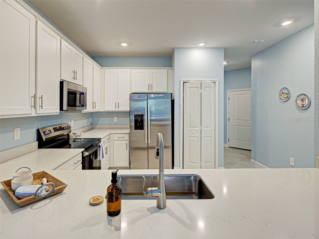 8733 Seasalt Loop Englewood FL 34224 C7513087 image21