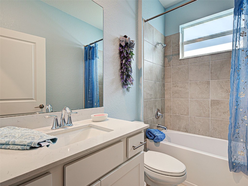 8733 Seasalt Loop Englewood FL 34224 C7513087 image26