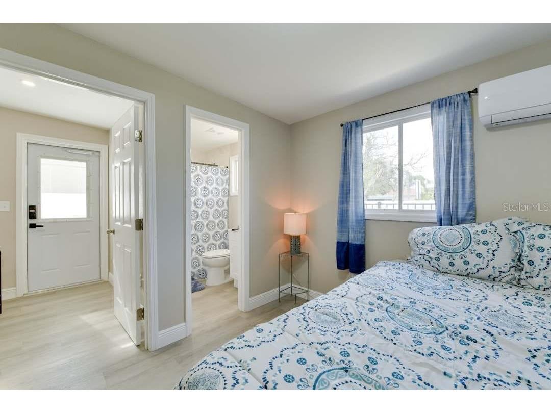 8734 Osage Drive Tampa FL 33634 TB8442575 image14