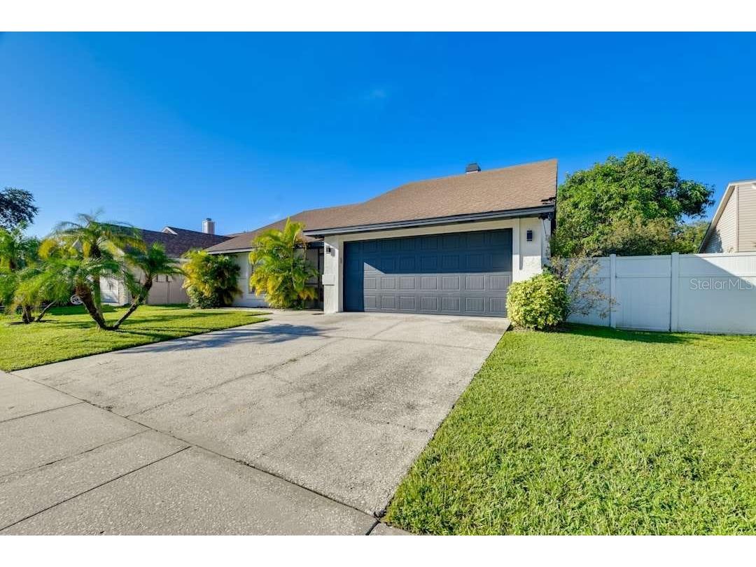 8734 Osage Drive Tampa FL 33634 TB8442575 image2