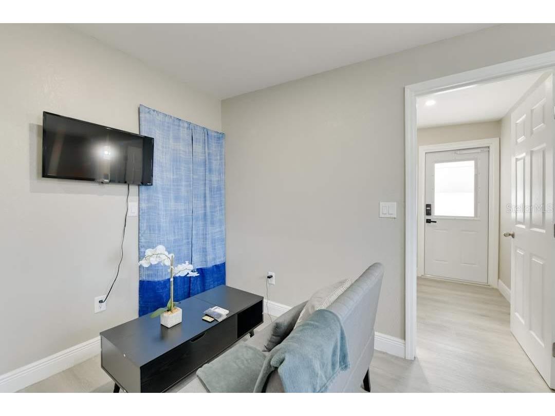 8734 Osage Drive Tampa FL 33634 TB8442575 image23