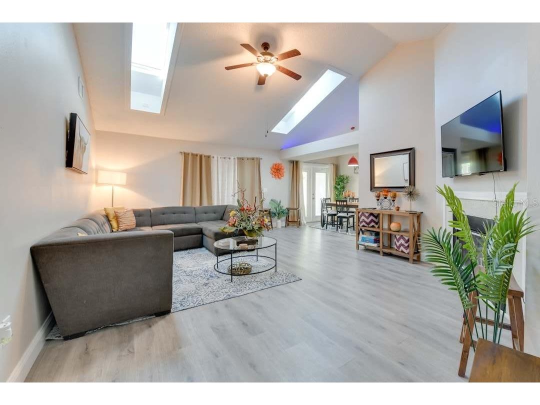 8734 Osage Drive Tampa FL 33634 TB8442575 image35