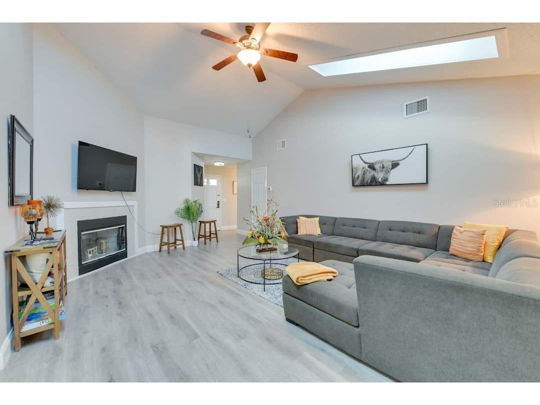 8734 Osage Drive Tampa FL 33634 TB8442575 image37