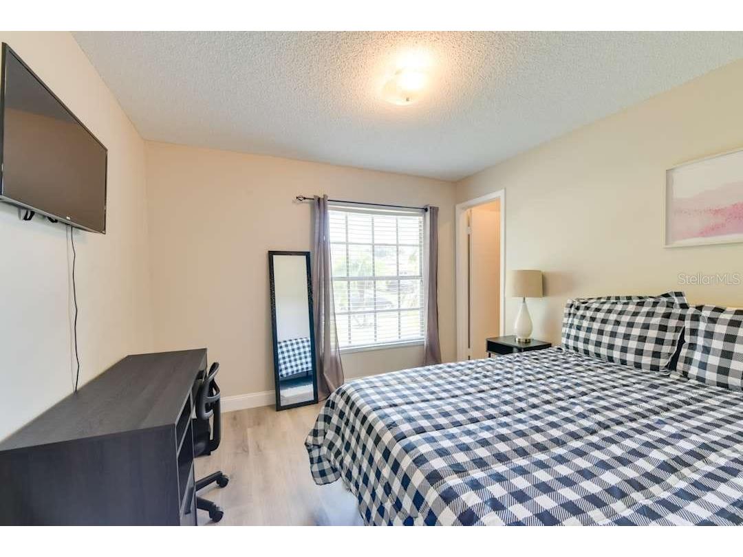 8734 Osage Drive Tampa FL 33634 TB8442575 image42