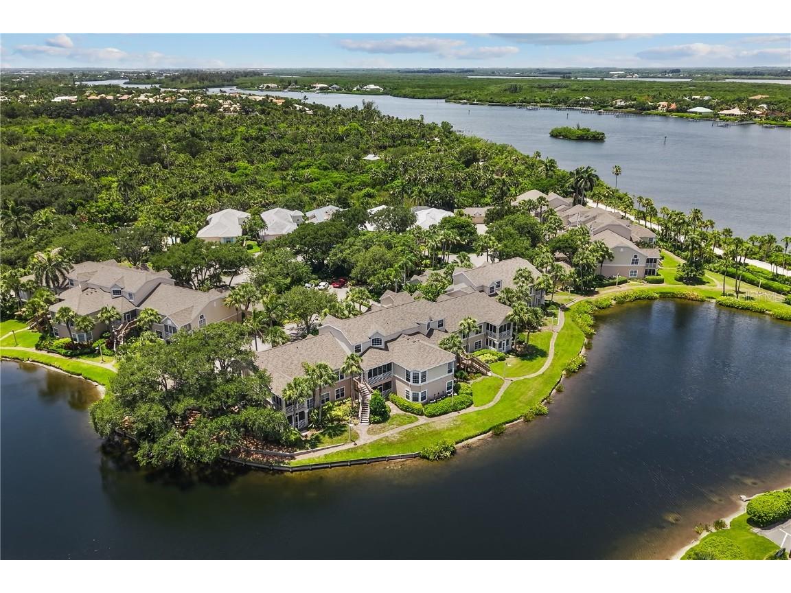 8735 Lakeside Boulevard #210 Vero Beach FL 32963 O6322695 image1