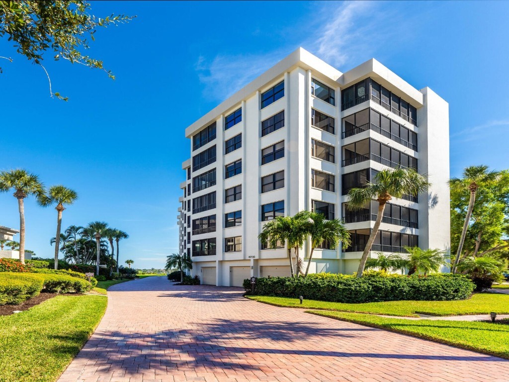 8735 Midnight Pass Road #101B Sarasota FL 34242 - INTRACOASTAL WATERWAY A4592886 image1