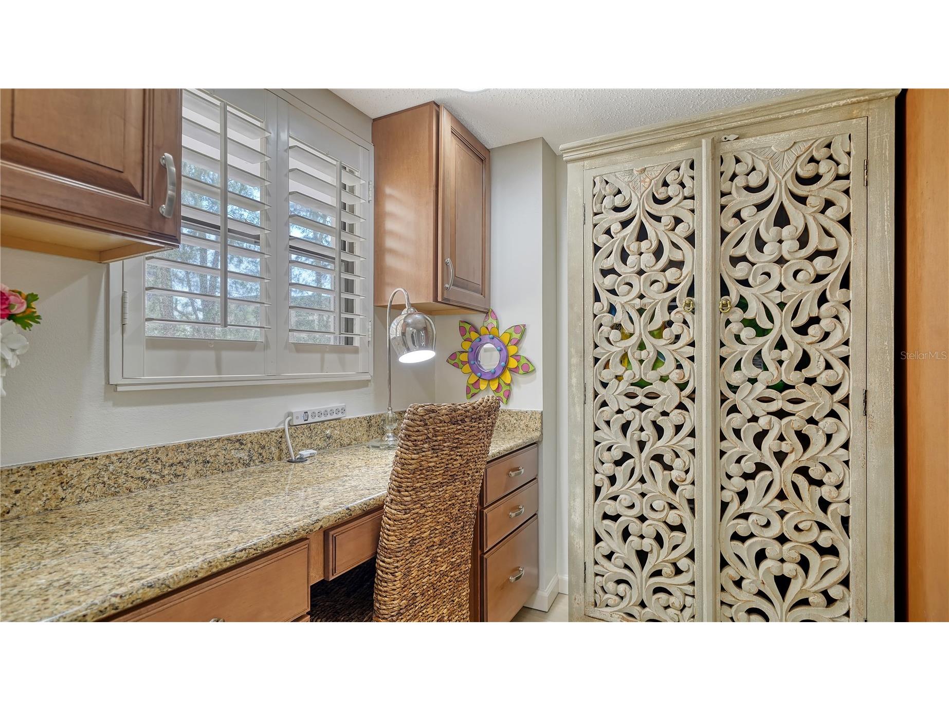 8735 Midnight Pass Road #105B Sarasota FL 34242 A4684402 image18