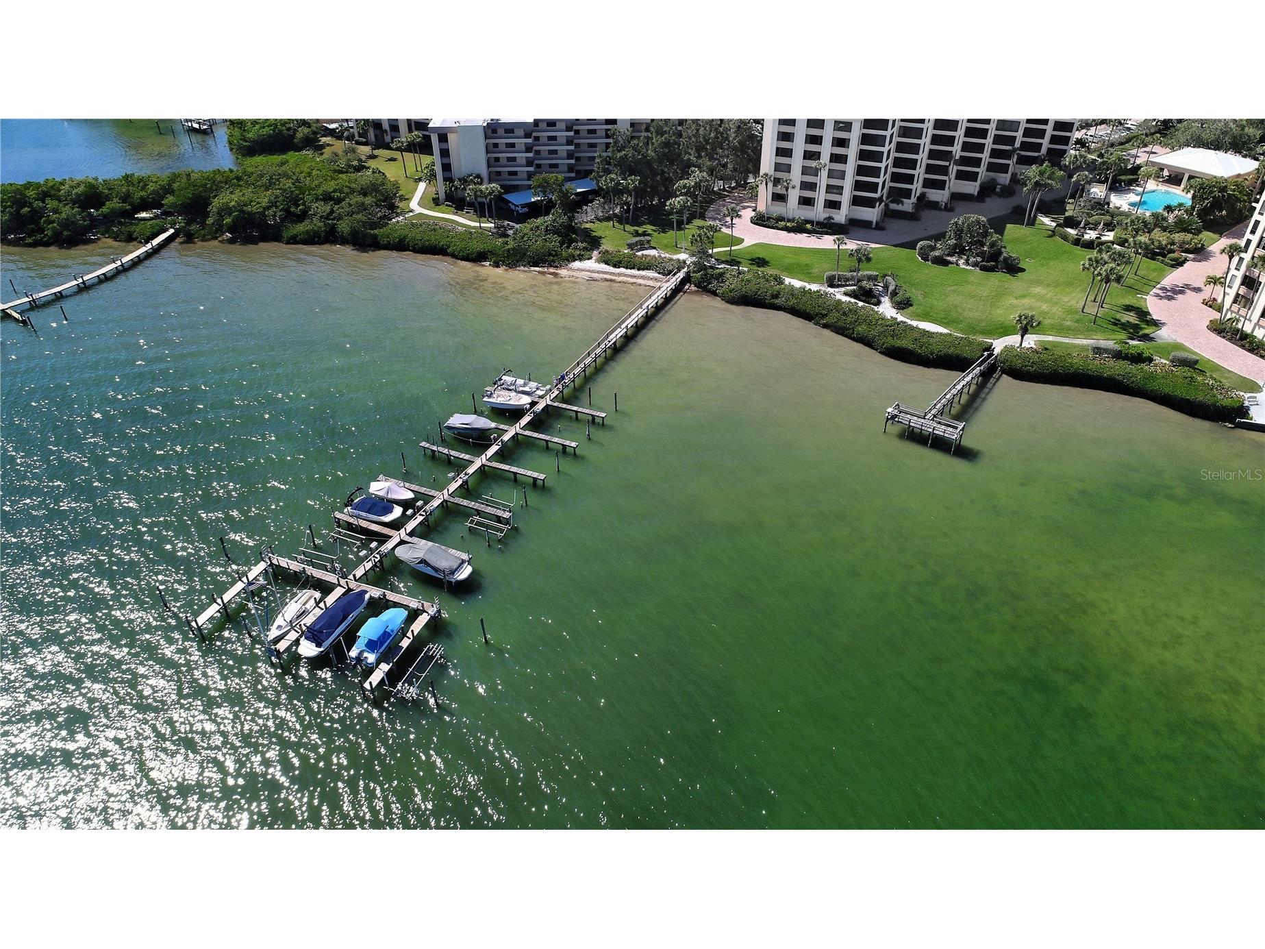 8735 Midnight Pass Road #105B Sarasota FL 34242 A4684402 image2