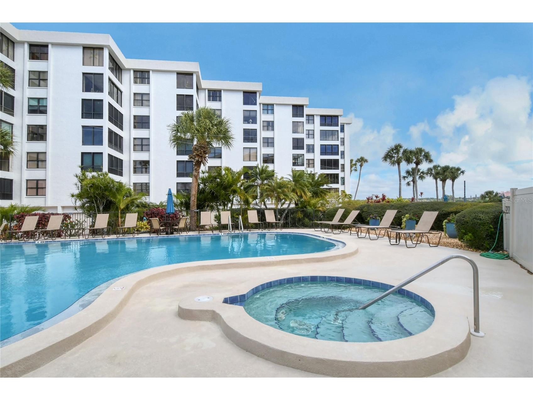 8735 Midnight Pass Road #105B Sarasota FL 34242 A4684402 image37