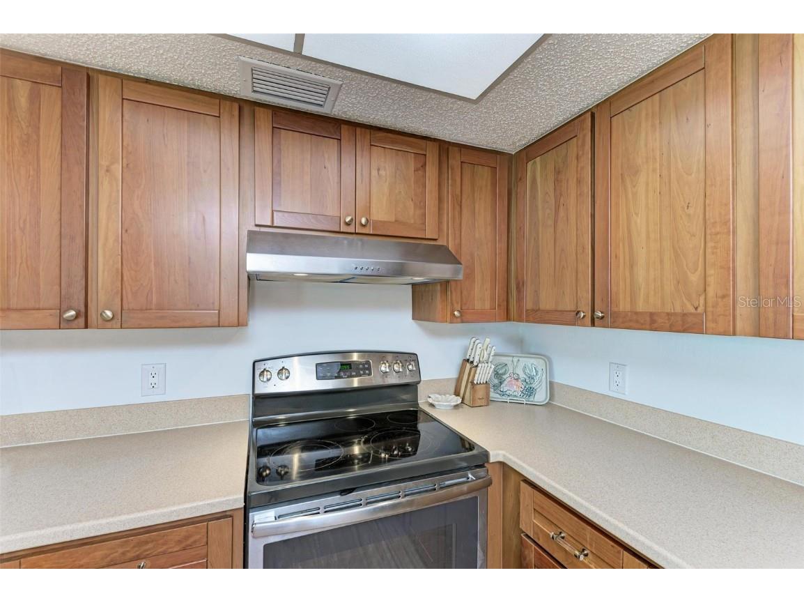 8735 Midnight Pass Road #107B Sarasota FL 34242 A4619765 image12