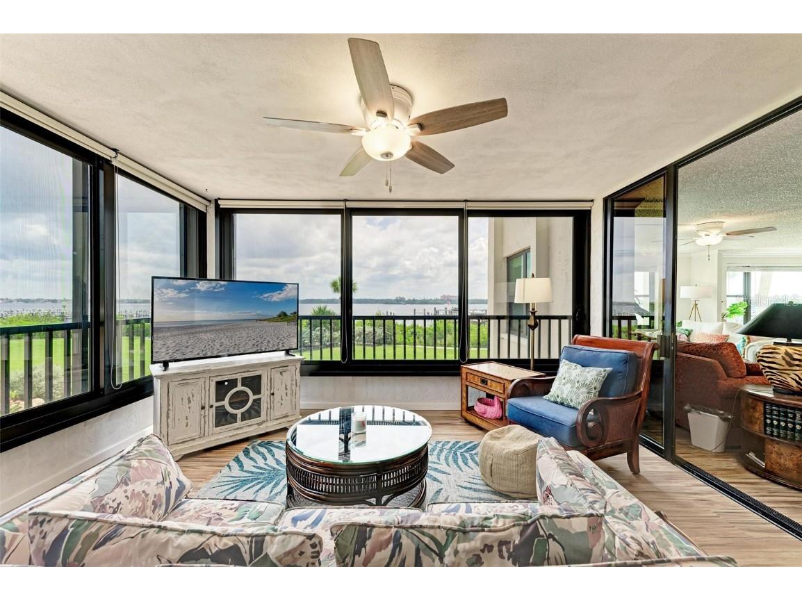 8735 Midnight Pass Road #107B Sarasota FL 34242 A4619765 image23