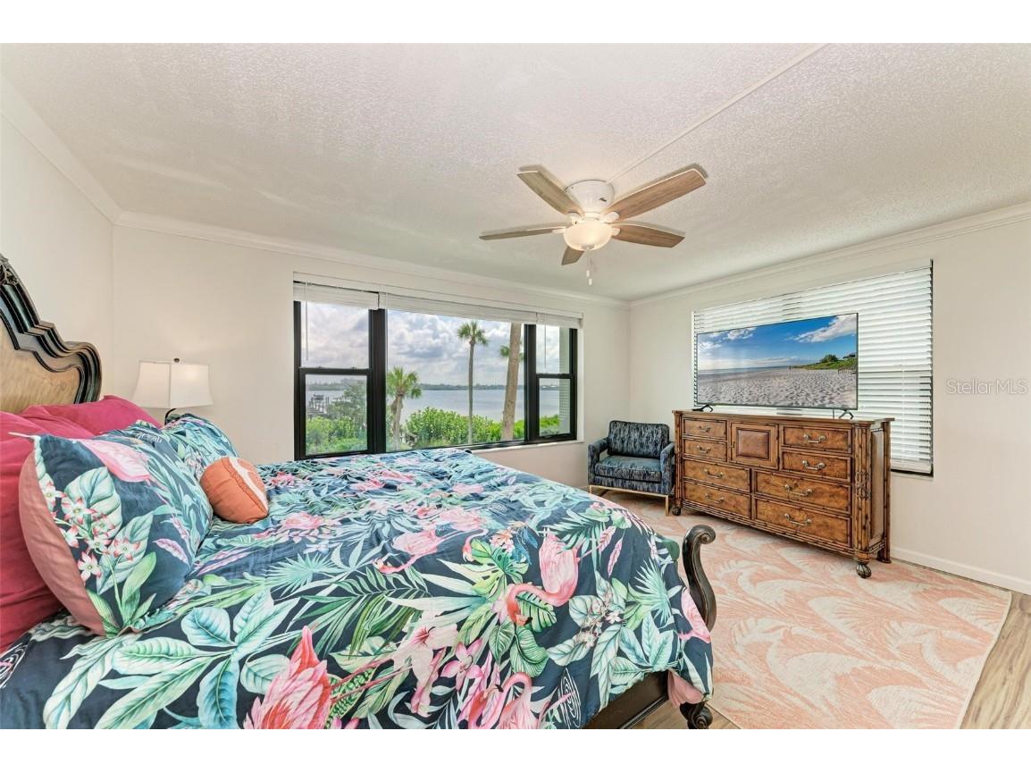 8735 Midnight Pass Road #107B Sarasota FL 34242 A4619765 image30