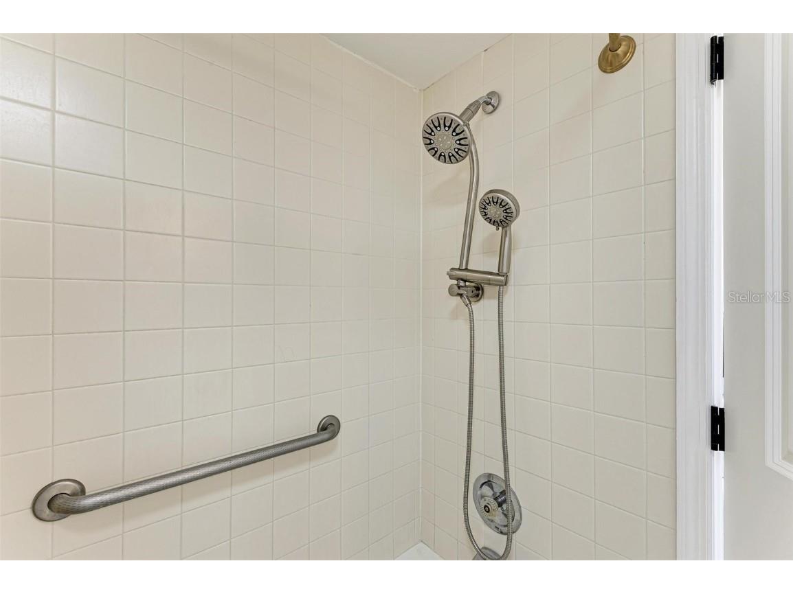 8735 Midnight Pass Road #107B Sarasota FL 34242 A4619765 image35