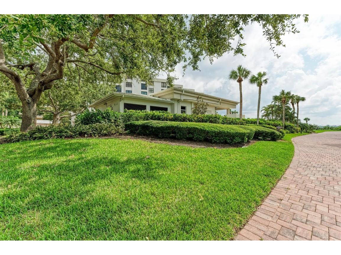 8735 Midnight Pass Road #107B Sarasota FL 34242 A4619765 image48