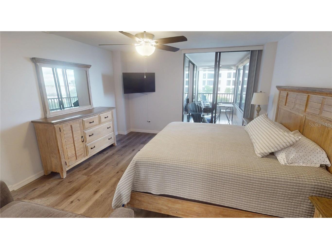 8735 Midnight Pass Road #206B Sarasota FL 34242 - LITTLE SARASOTA BAY A4667149 image28