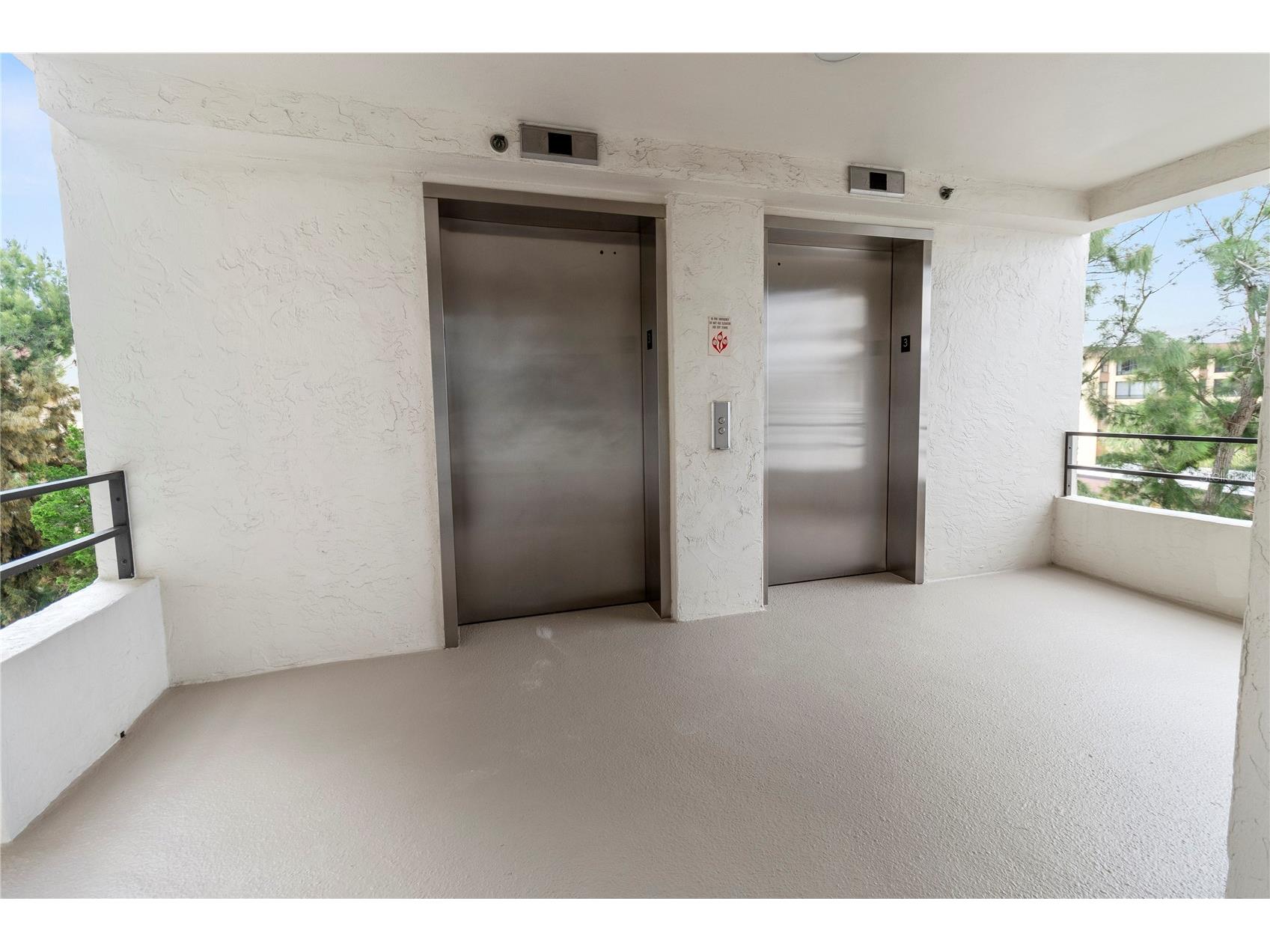 8735 Midnight Pass Road #301B Sarasota FL 34242 A4671343 image45