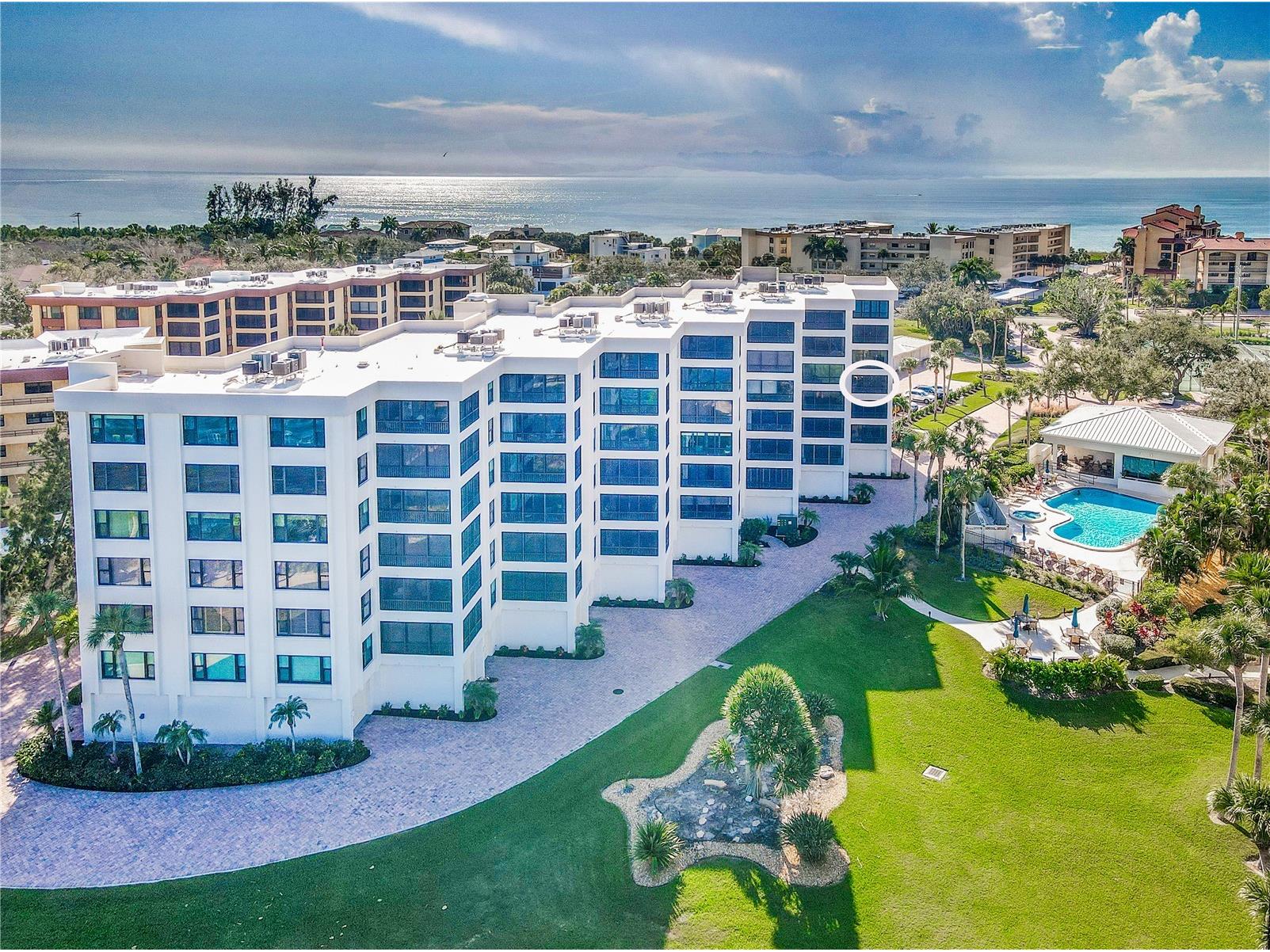 8735 Midnight Pass Road #301B Sarasota FL 34242 A4671343 image60